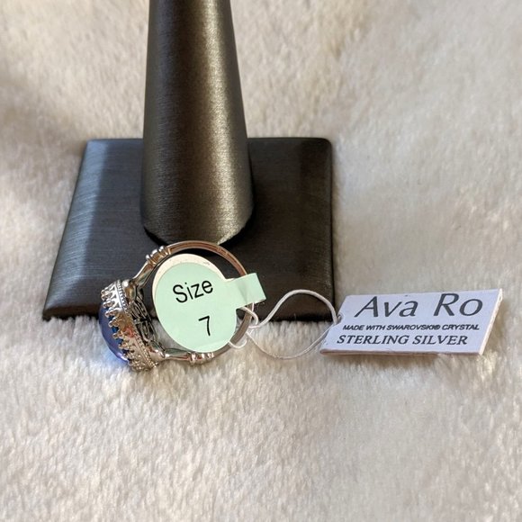 NWT Ava Ro Sterling Silver Blue Swarovski Ring - Picture 4 of 5